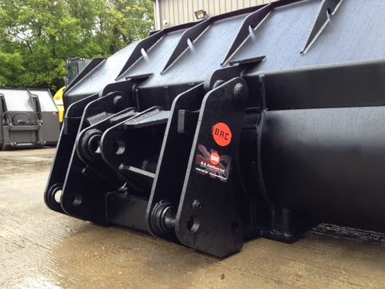 Quick Hitch Brackets B. A. Caulkett