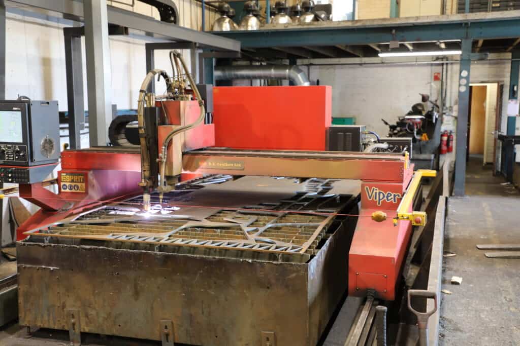 CNC Viper HPR 260 Plasma Cutter 4m x 2m cutting 12mm plate B. A. CaulkettJPG