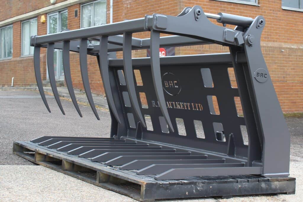 Silage fork B. A. Caulkett - Loading Shovel Attachments