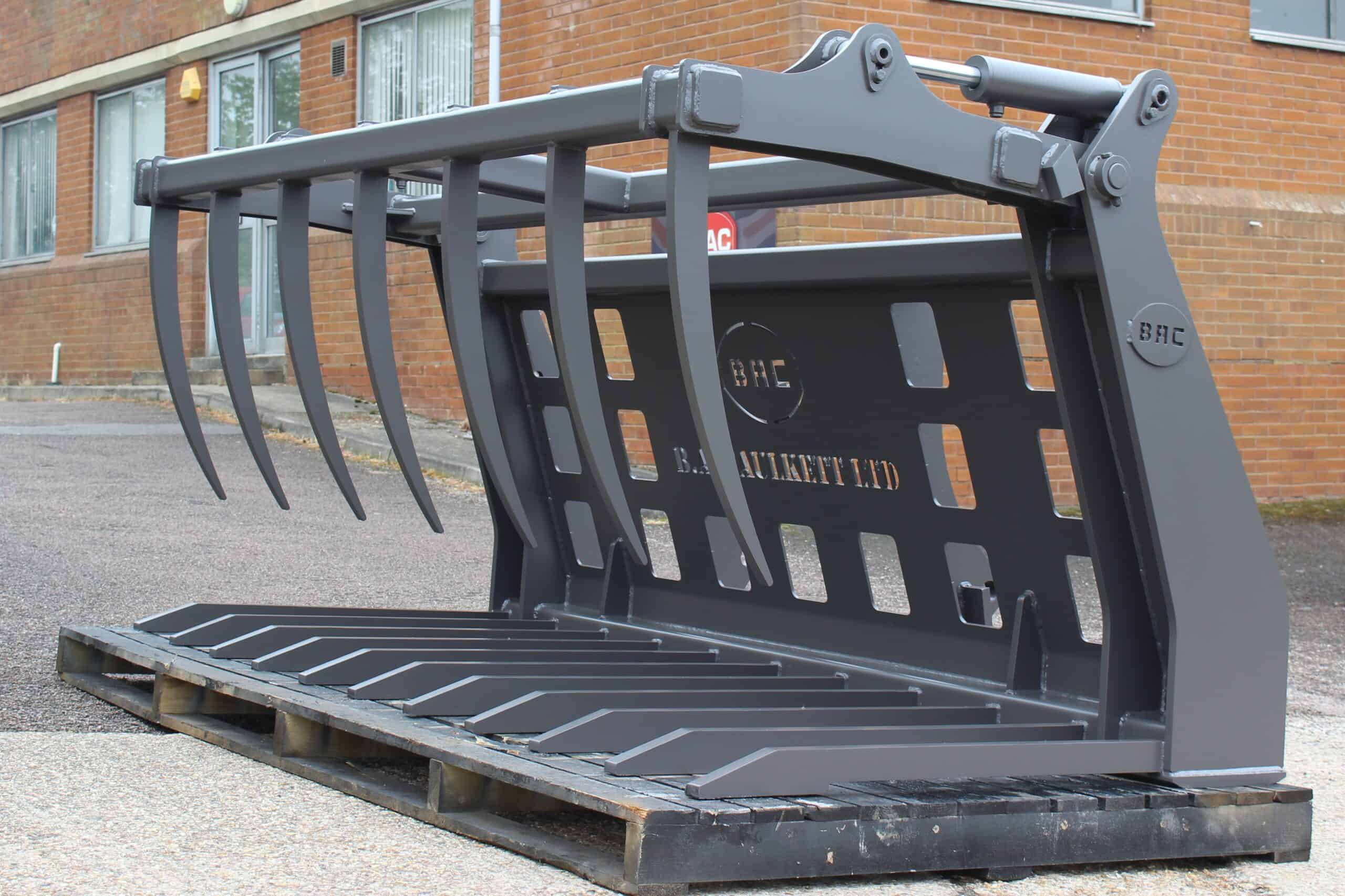 Silage fork B. A. Caulkett - Loading Shovel Attachments