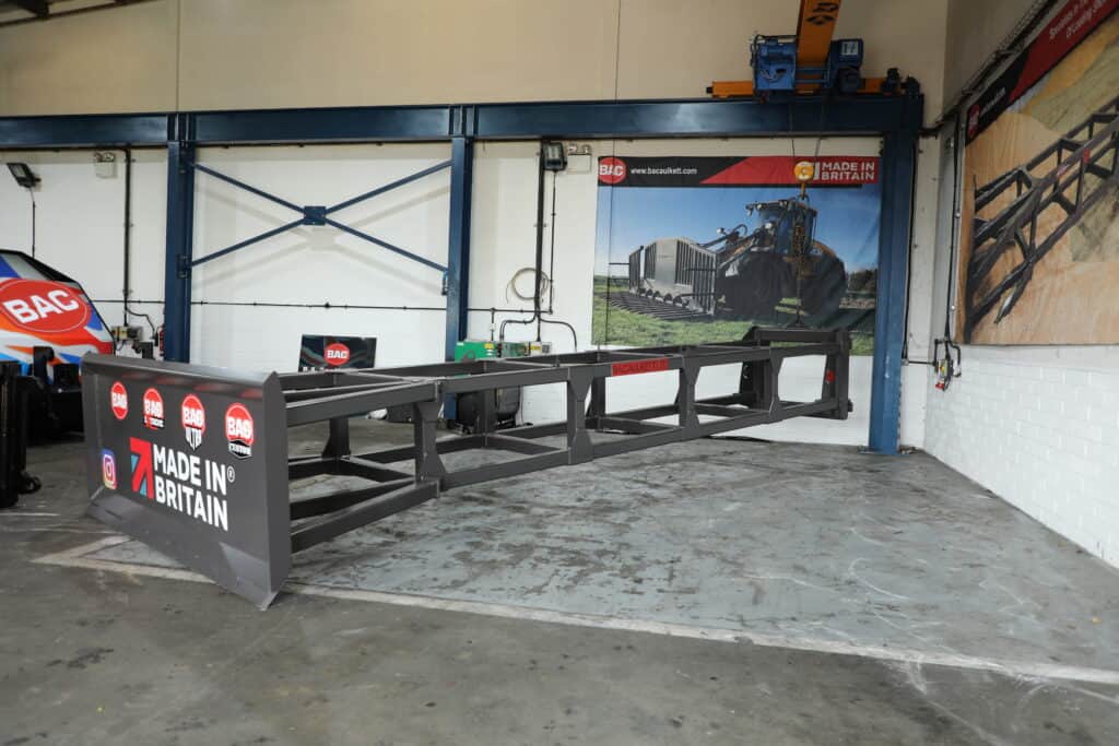 BAC3034_Grain_Pusher_Sectional_7m