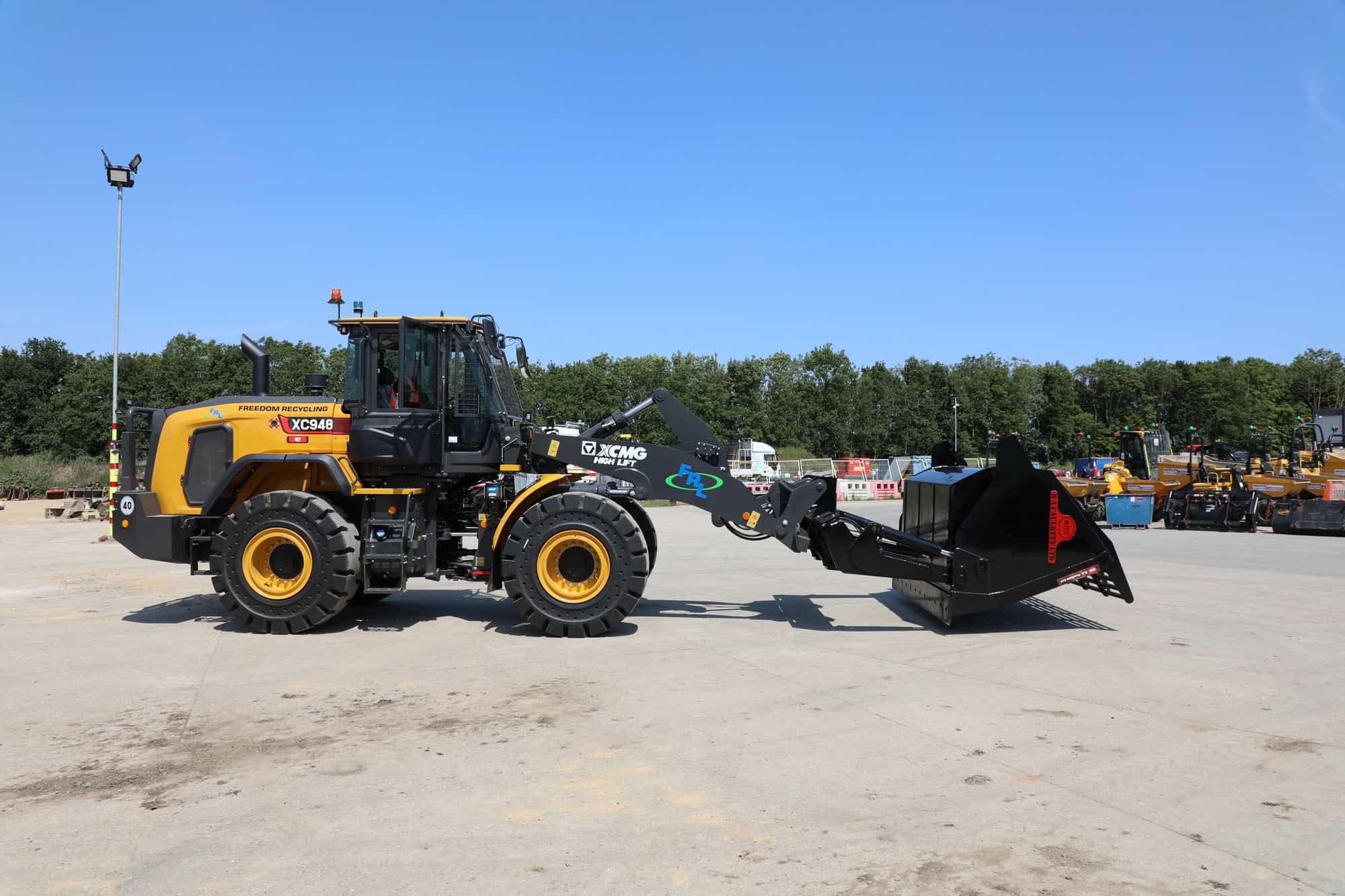 BAC High Tip Bucket on XCMG XC948 side on rhs