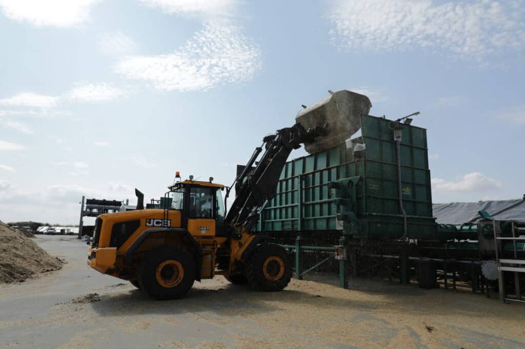 BAC High Tip Bucket on JCB 457 loading hopper