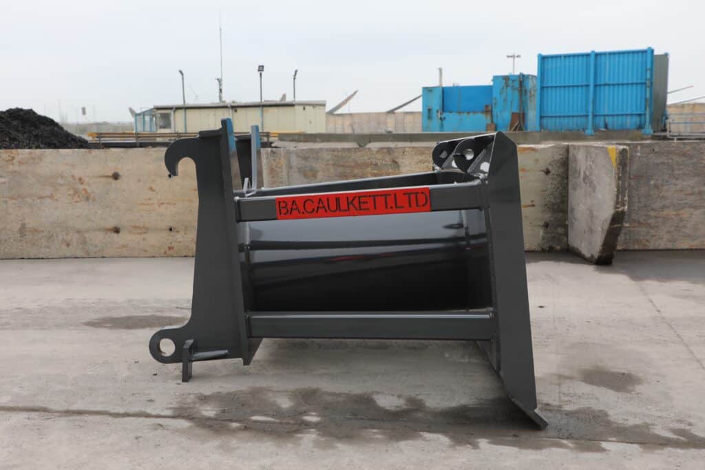 B.A. Caulket Rake Pusher Blade from side