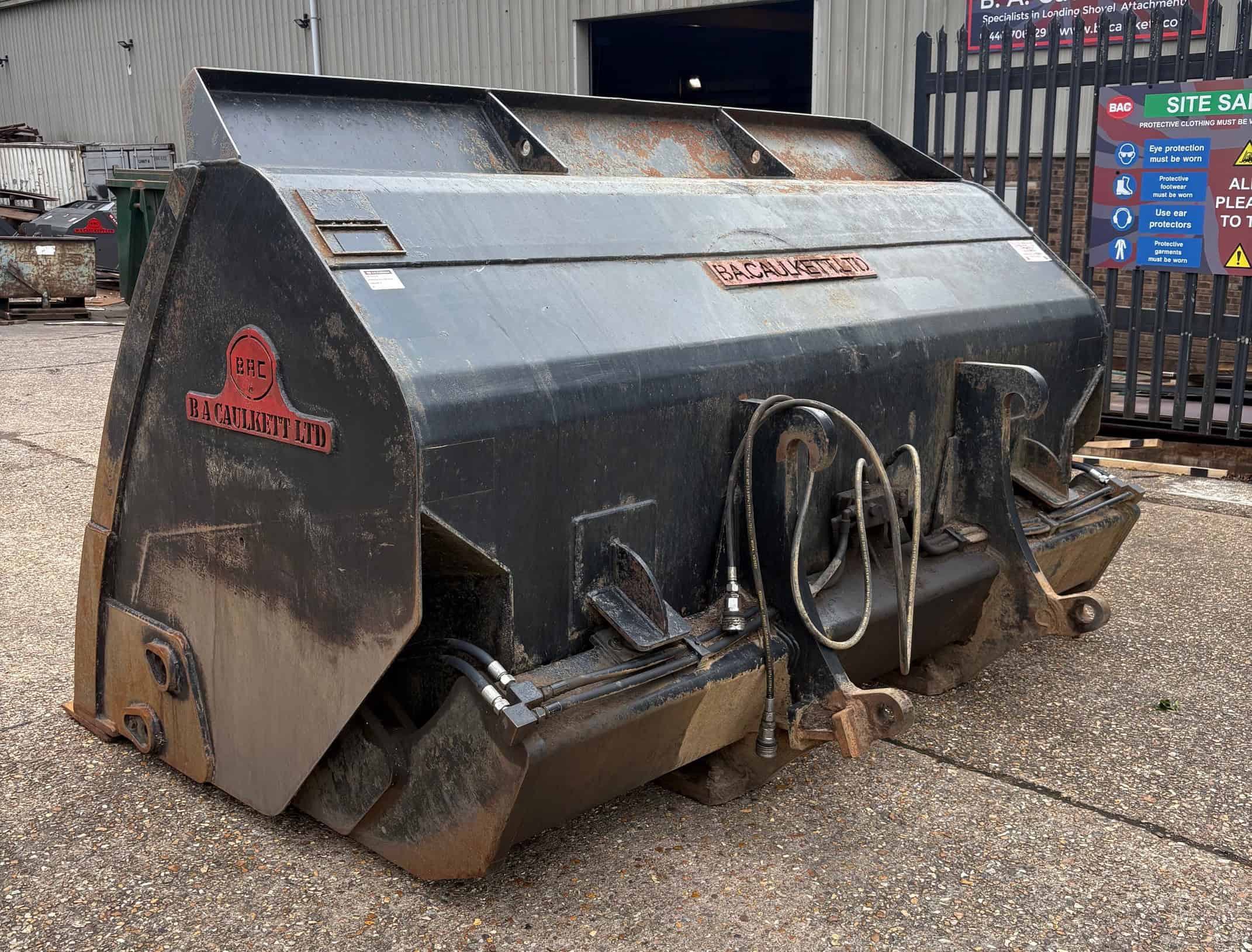 Used BAC High Tip Bucket 5.5m