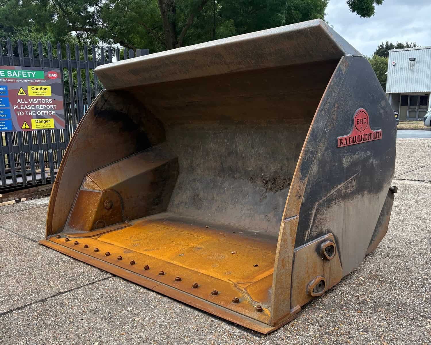 Used BAC High Tip Bucket 5.5m