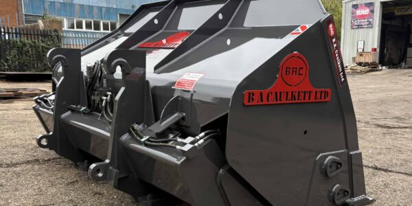 BAC High Tip Bucket 25m hardox in wear areas back right - Loading Shovel Attachments
